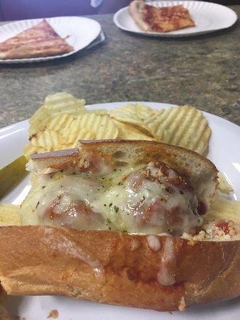Bruni's Pizza
