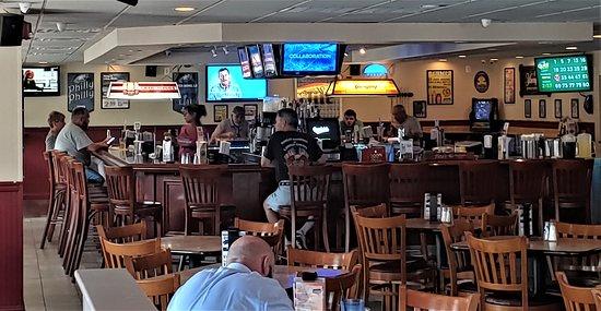 Dominic's Tavern