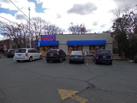 Mountain Lakes Bagels and Deli