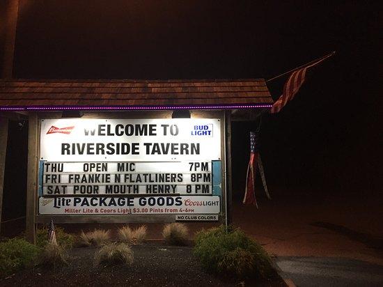 Riverside Tavern