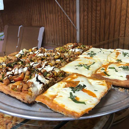 Attilios Pizza & Restaurant